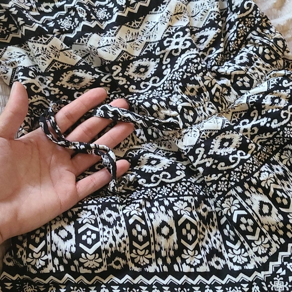 Angie Strapless Romper - Picture 3 of 4